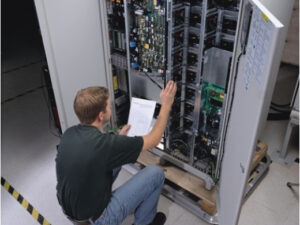 APC WUPG8HR7X24-UG-03 warranty/support extension